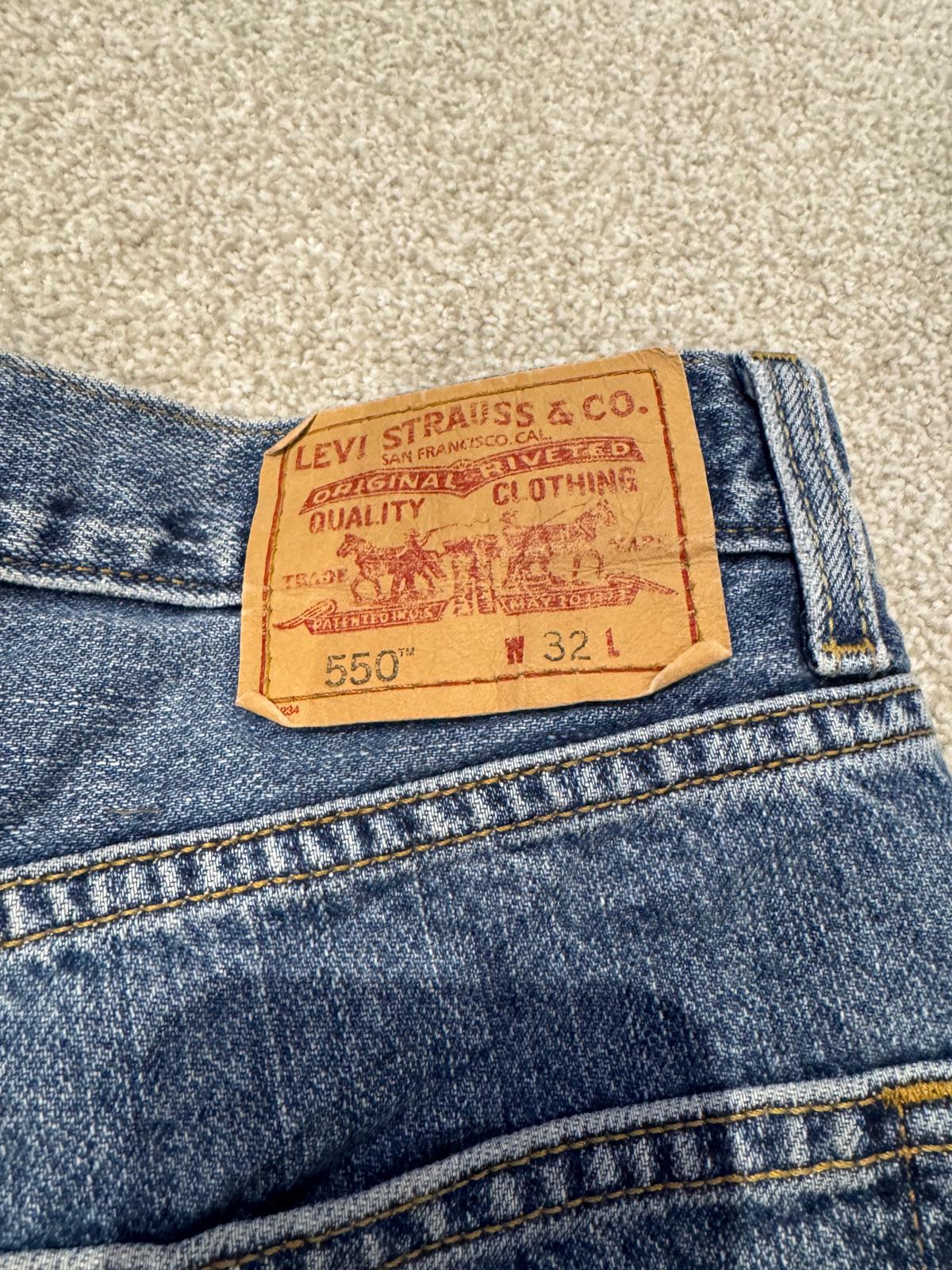 Levi Strauss & Co 550 Denim Shorts W32