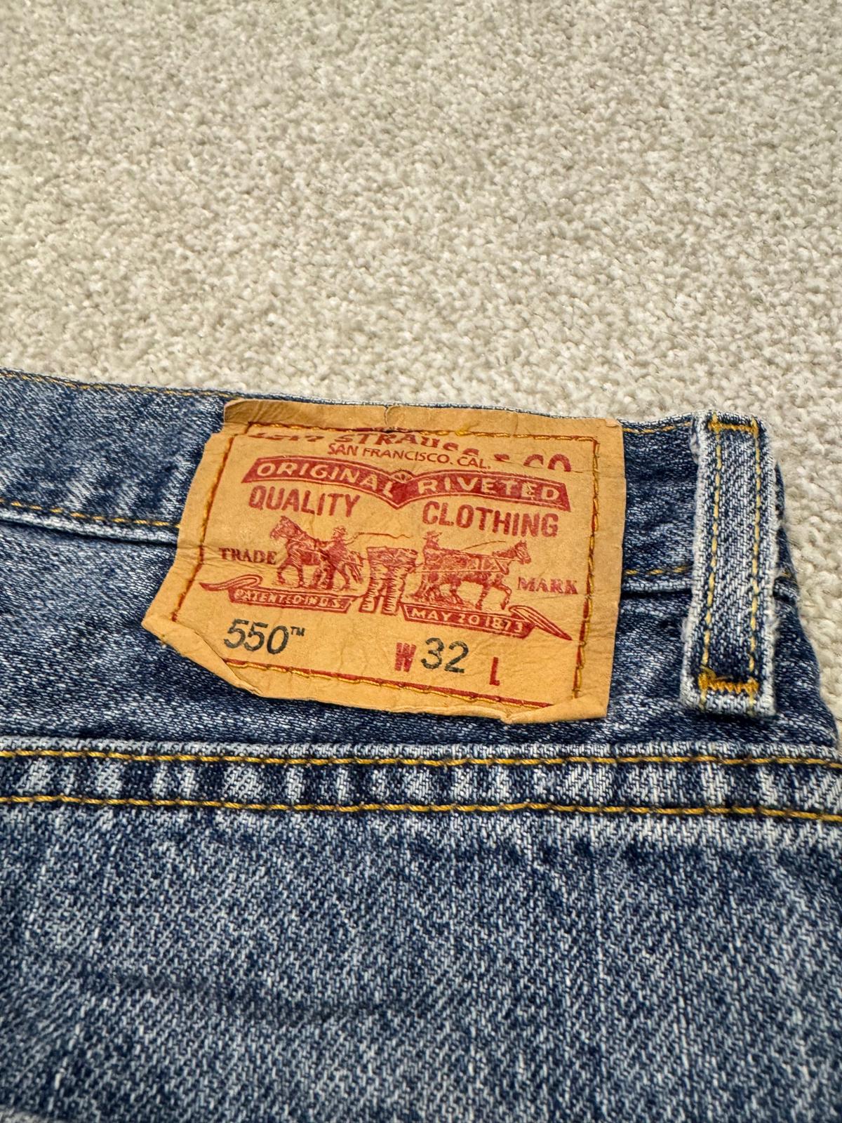 Levi Strauss & Co 550 Denim Shorts W32