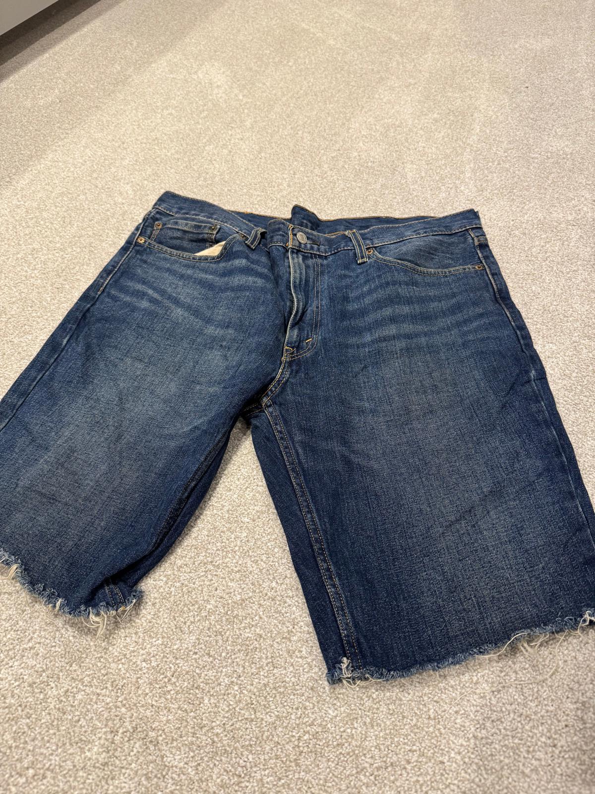 Levi Strauss & Co 511 Denim Shorts W38