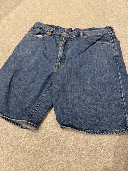 Levi Strauss & Co 550 Denim Shorts W40