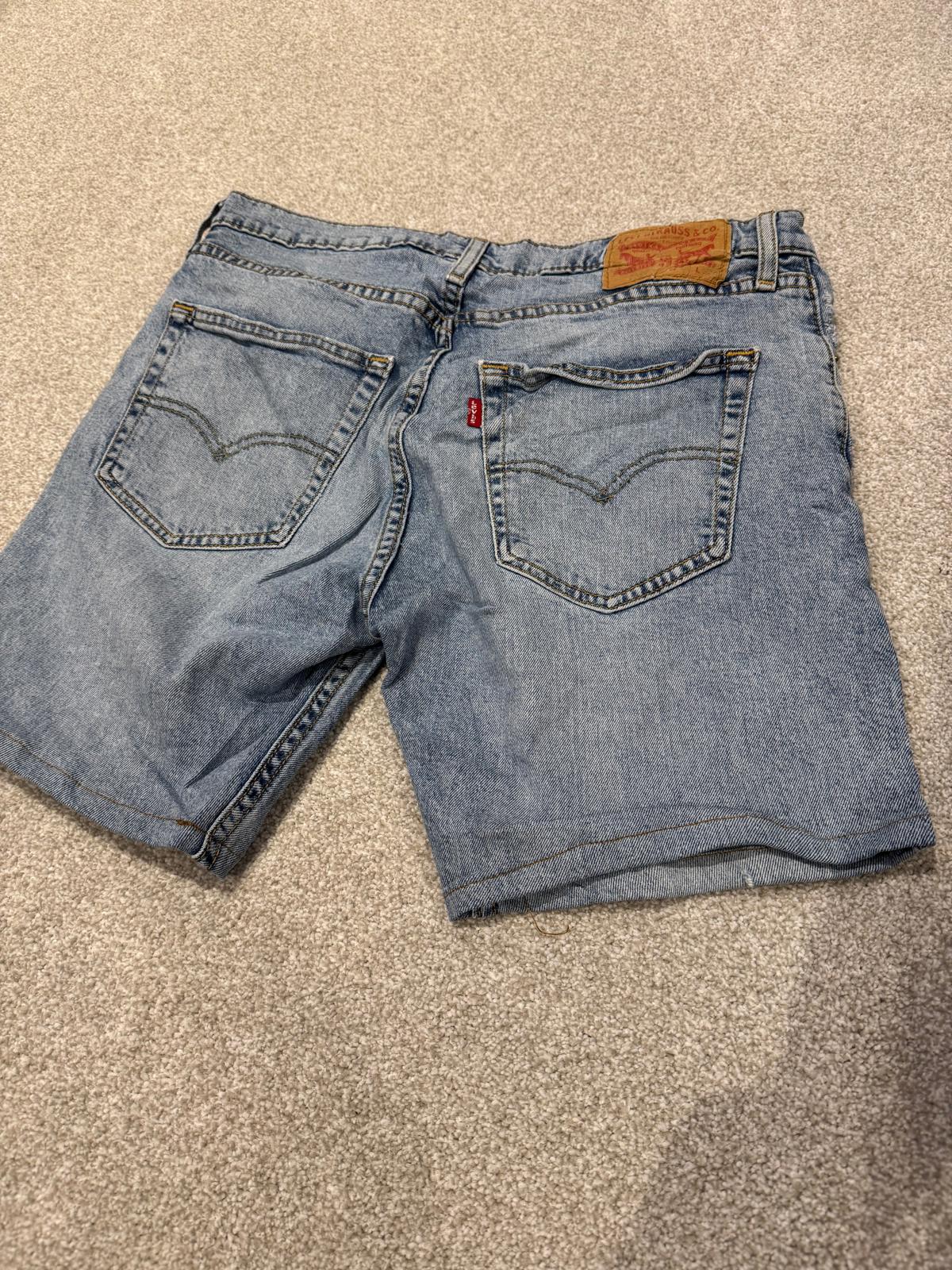 Levi Strauss & Co 512 Denim Shorts W34 L30