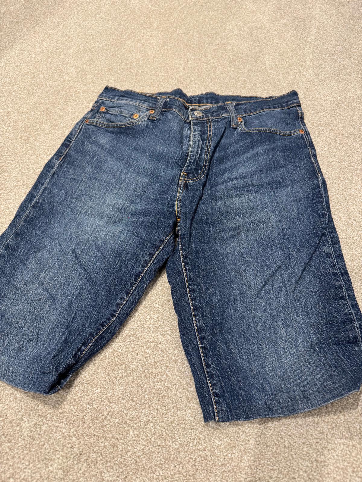 Levi Strauss & Co 511 Denim Shorts W33