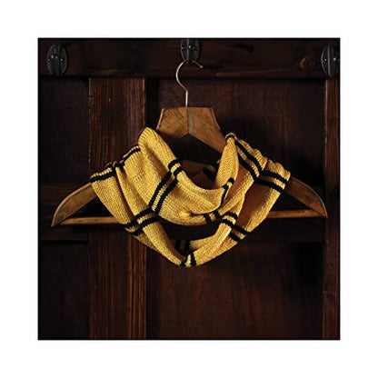 Harry Potter Knitting Set Loop Scarf - Hufflepuff Design