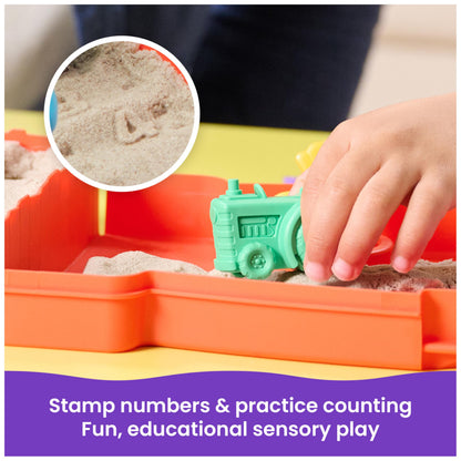 Kinetic Sand, Sandy Farm Set with 340g Play Sand, 6 Tools and Moulds, Reusable Barn Storage Case, Toddler Toys, Kids’ Toys for Girls and Boys Aged 3 and up