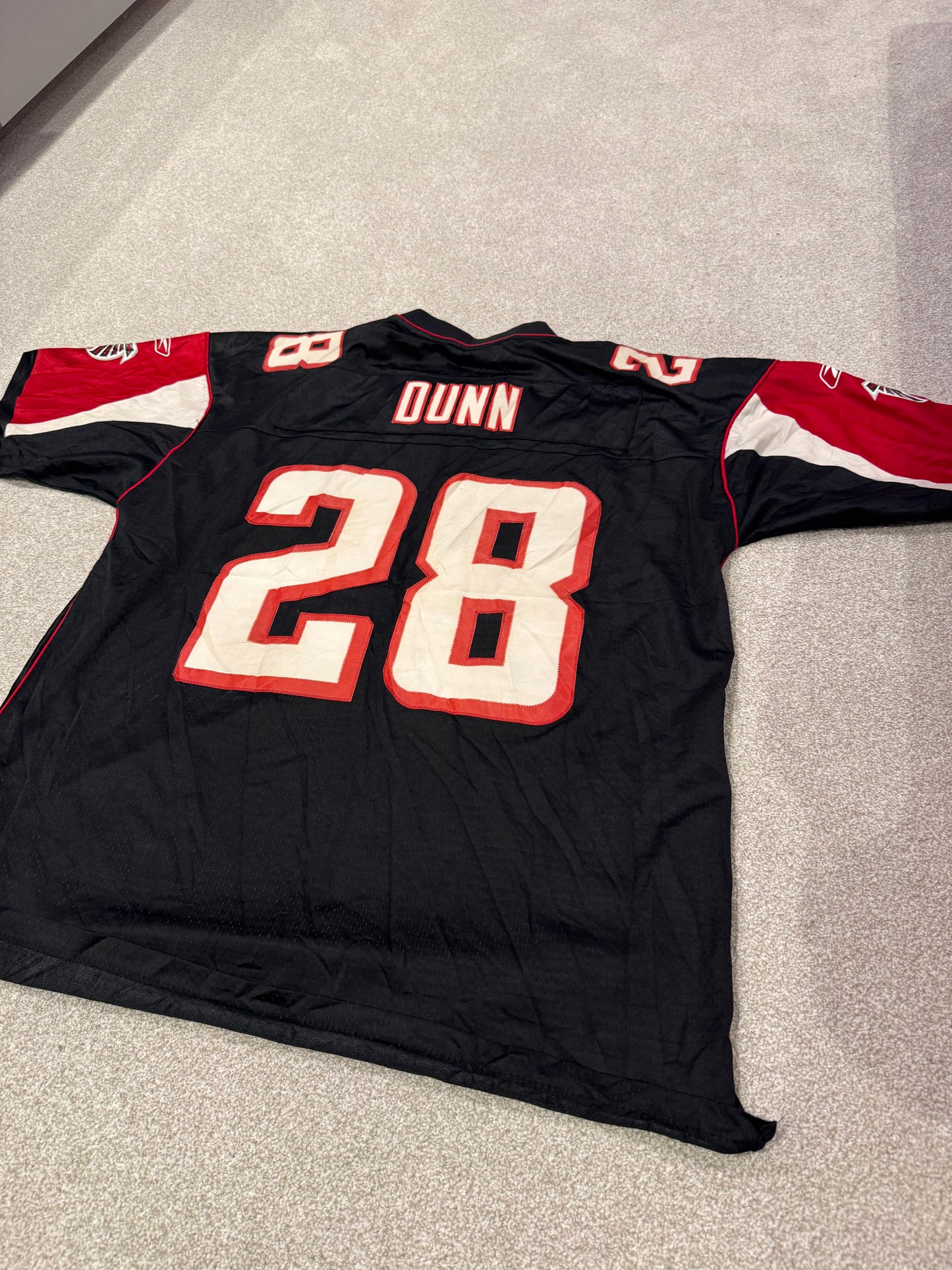 Atlanta Falcons Warrick Dunn #28 Reebok NFL Football Black Jersey Men’s XL