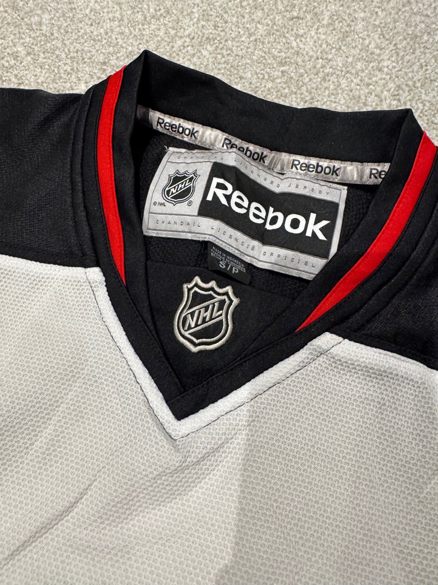 Vintage Reebok New Jersey Devils Hockey Jersey Small White