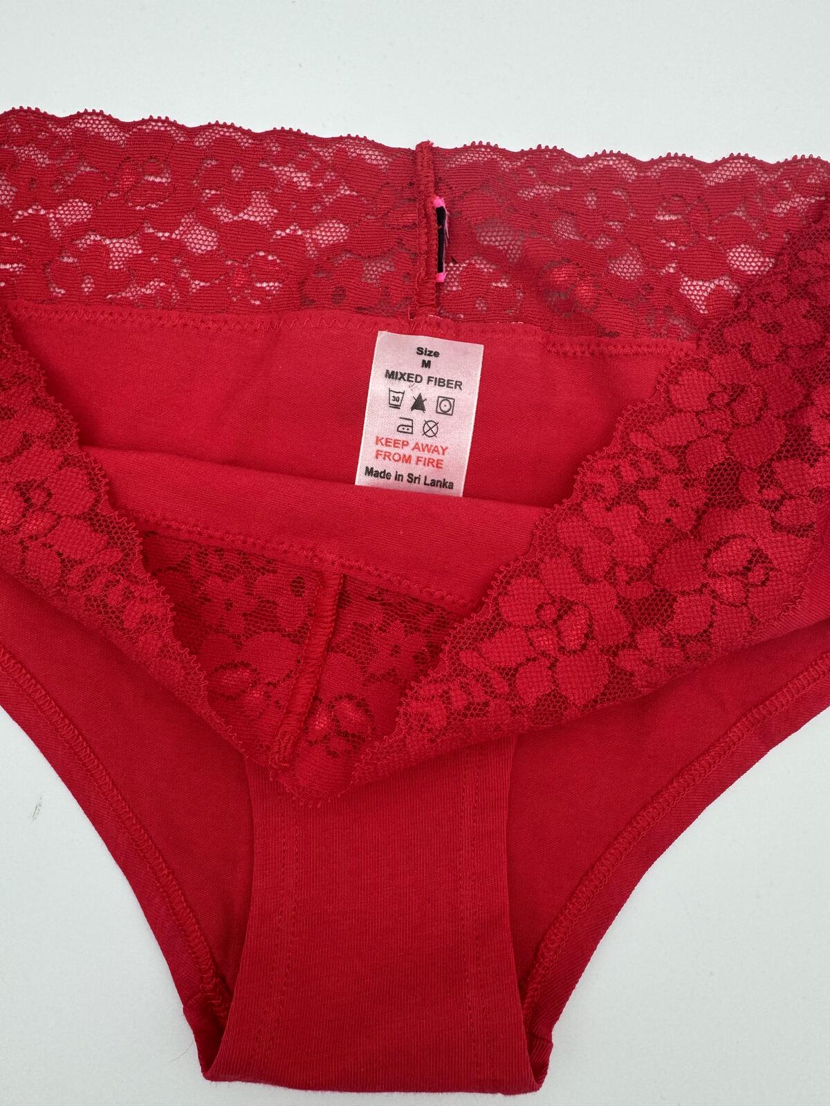 Red (Canadian flag on reverse) Knickers with bow 2 Pack Medium