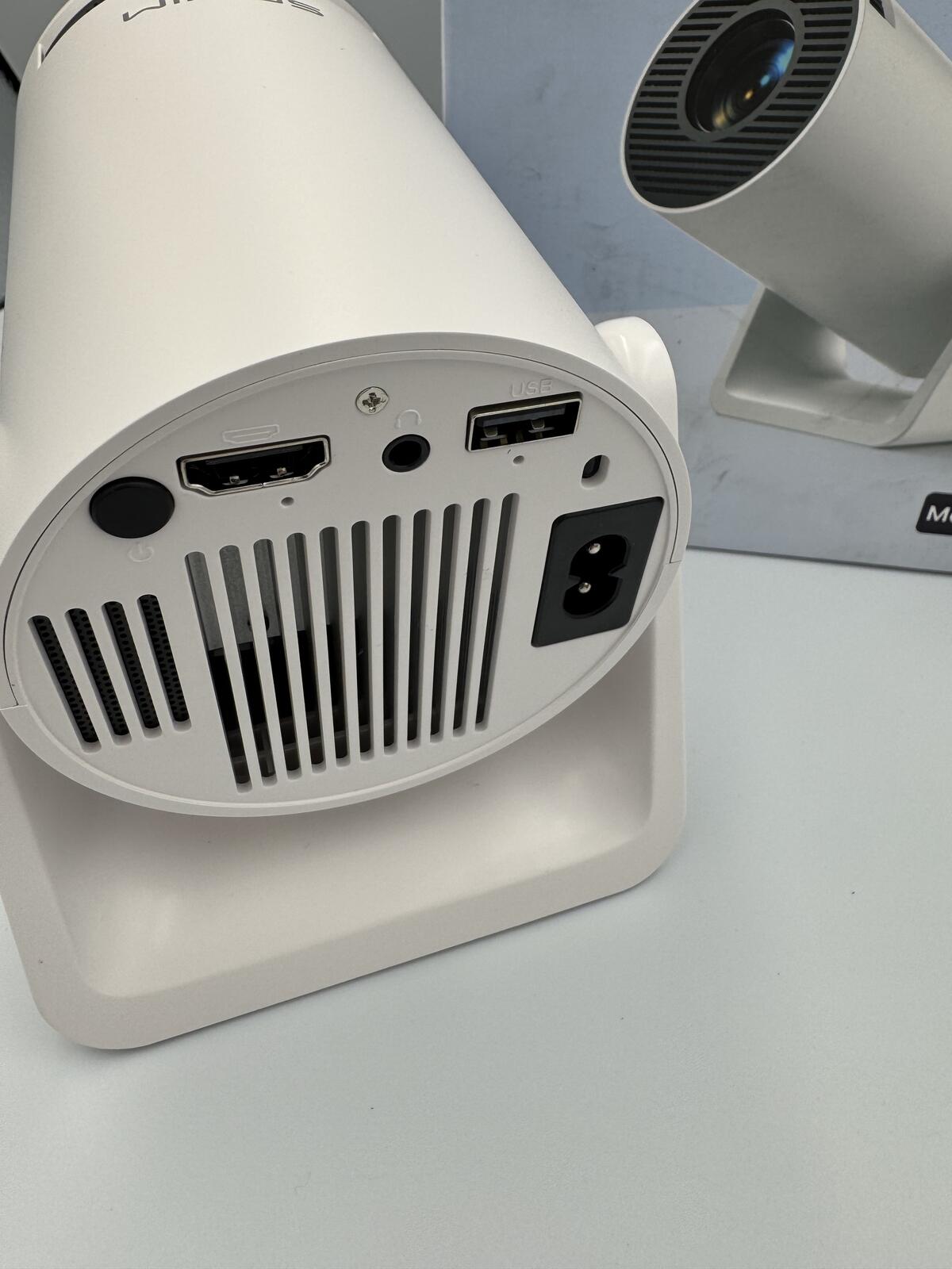 Wimius s27 Projector Brand New in Box