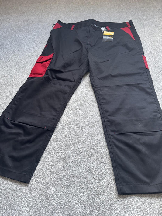 Regatta Professional Contrast Cargo Trousers 46" Inside Leg 29"