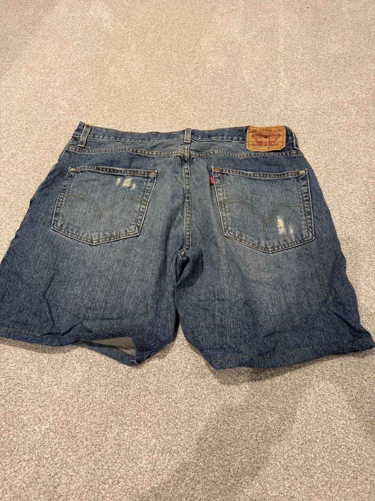 Levi Strauss & Co 569 Denim Shorts W36 L32