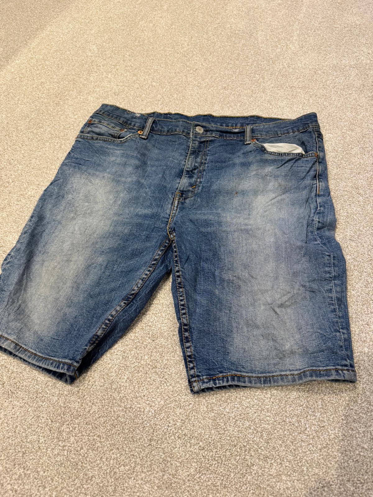 Levi Strauss & Co 511 Denim Shorts W40