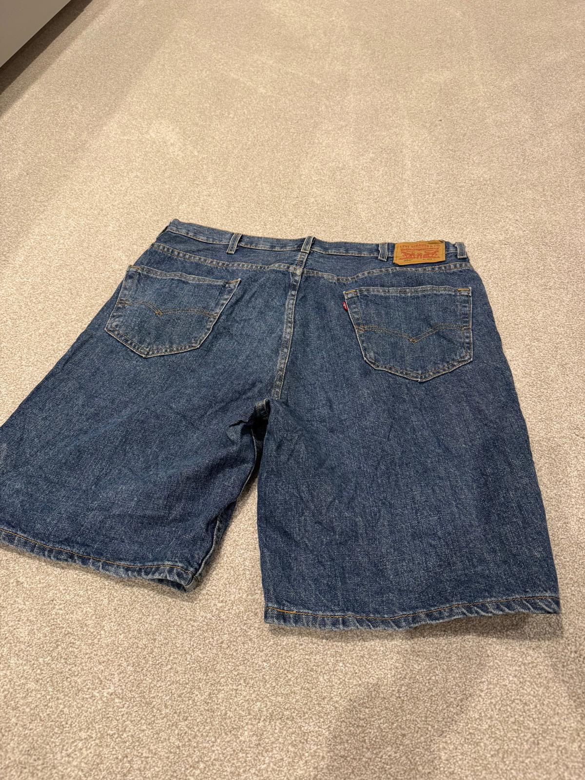 Levi Strauss & Co 550 Denim Shorts W40