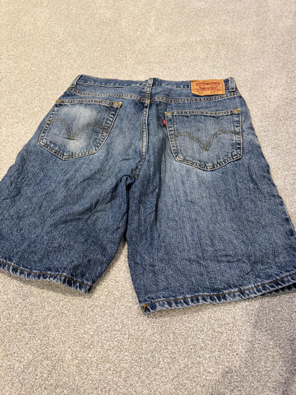 Levi Strauss & Co 550 Denim Shorts W32